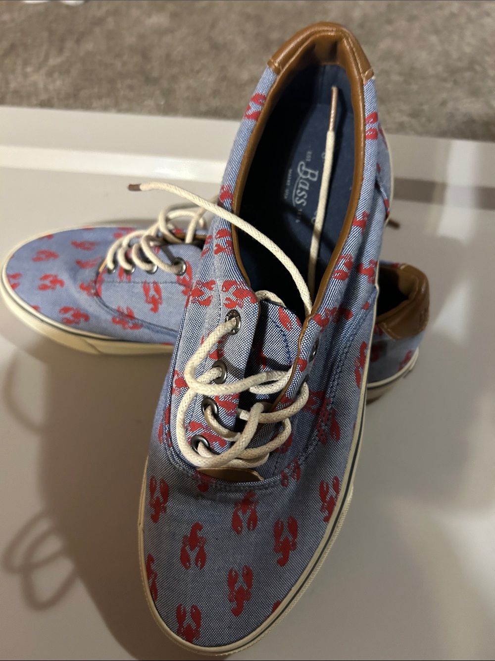 New without Box- Bass Canvas Sneakers with Red Lobster Motif on Light Blue